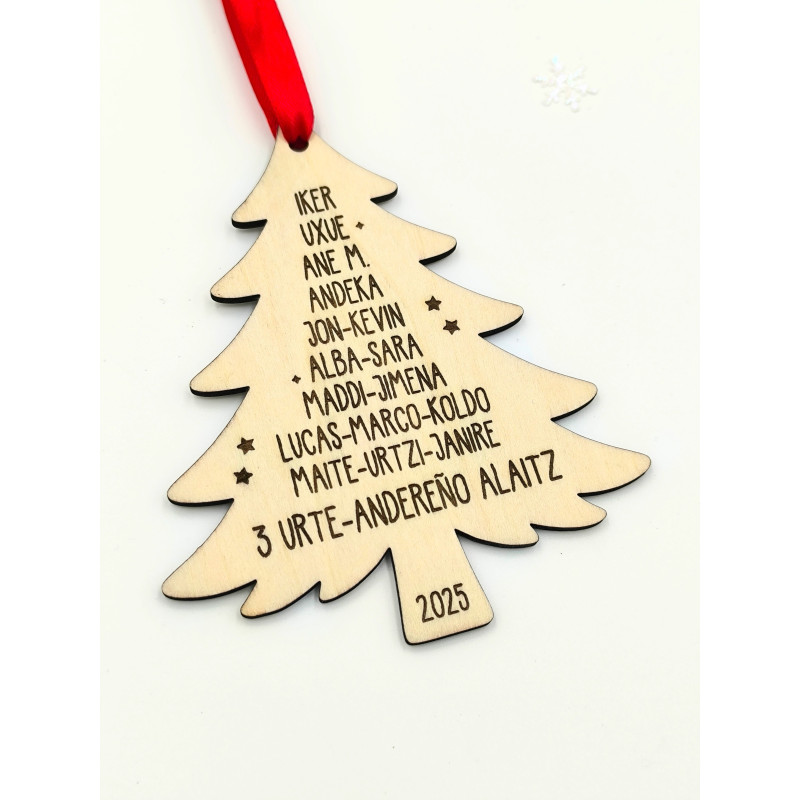 Bola árbol aula cole