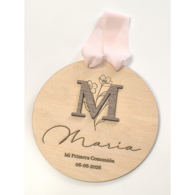 Placa con inicial Mi Primera Comunión
