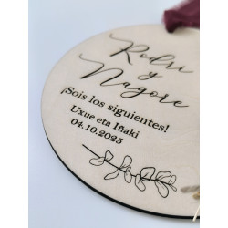 Placa Sois los siguientes con ramillete